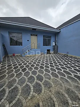 Satılır 4 otaqlı həyət evi 100 m² — Gəncə 4 otaq 100.00 m²
