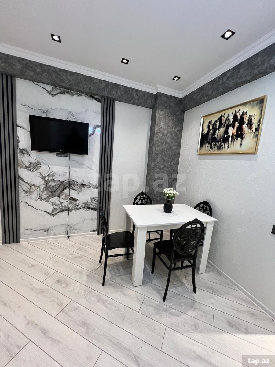 Satılır 2 otaqlı yeni tikili 42.8 m²