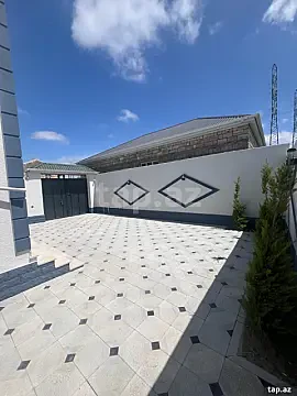 Satılır 4 otaqlı həyət evi 130 m² — Bakı 4 otaq 130.00 m²