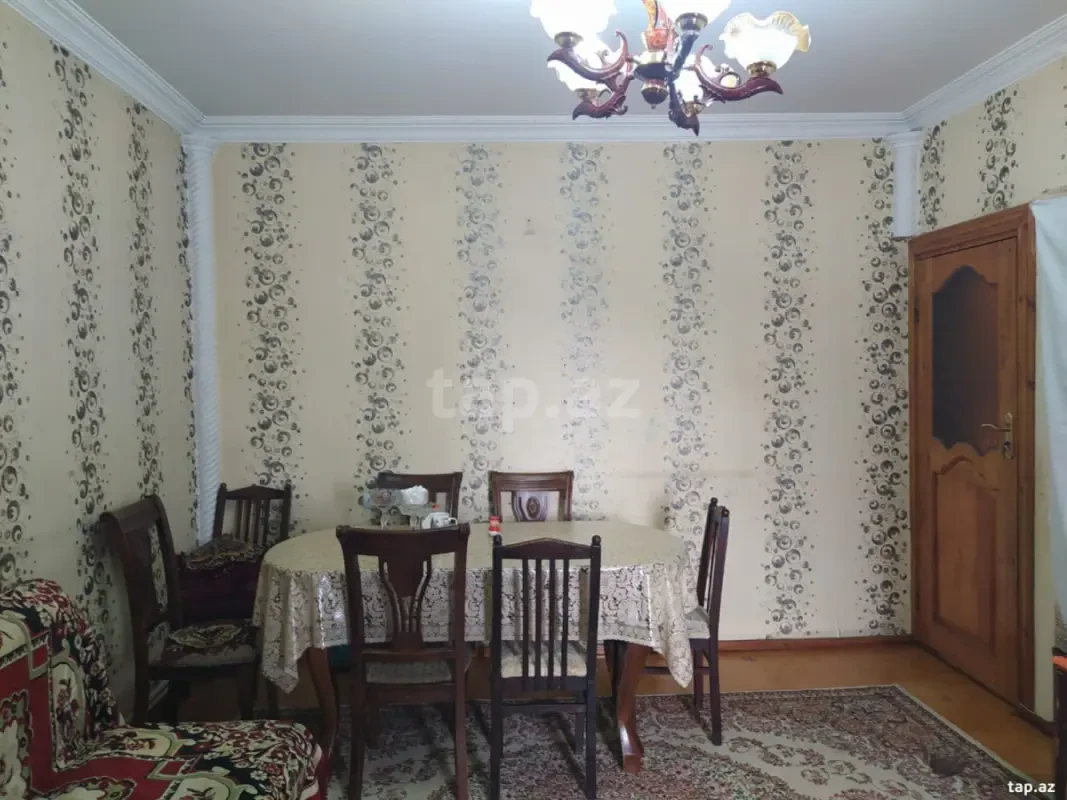 Satılır 2 otaqlı mənzil 71 m²