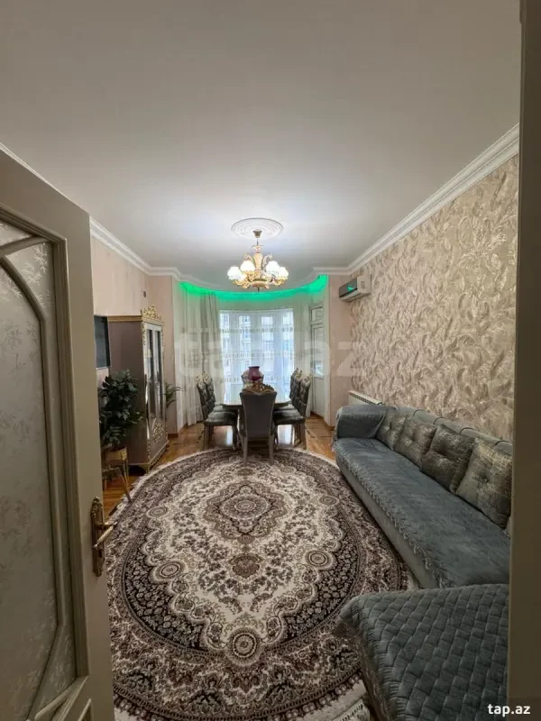 Satılır 3 otaqlı yeni tikili 100 m²