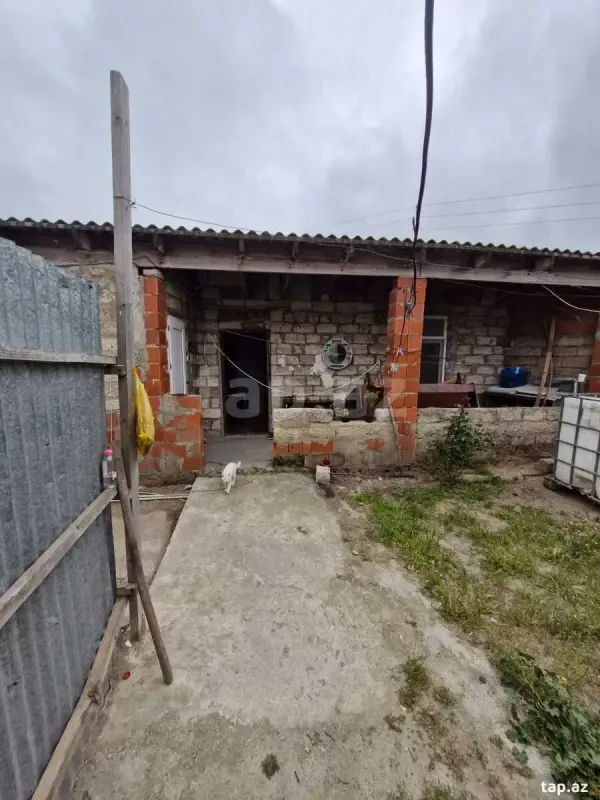 Satılır 3 otaqlı həyət evi 60 m²