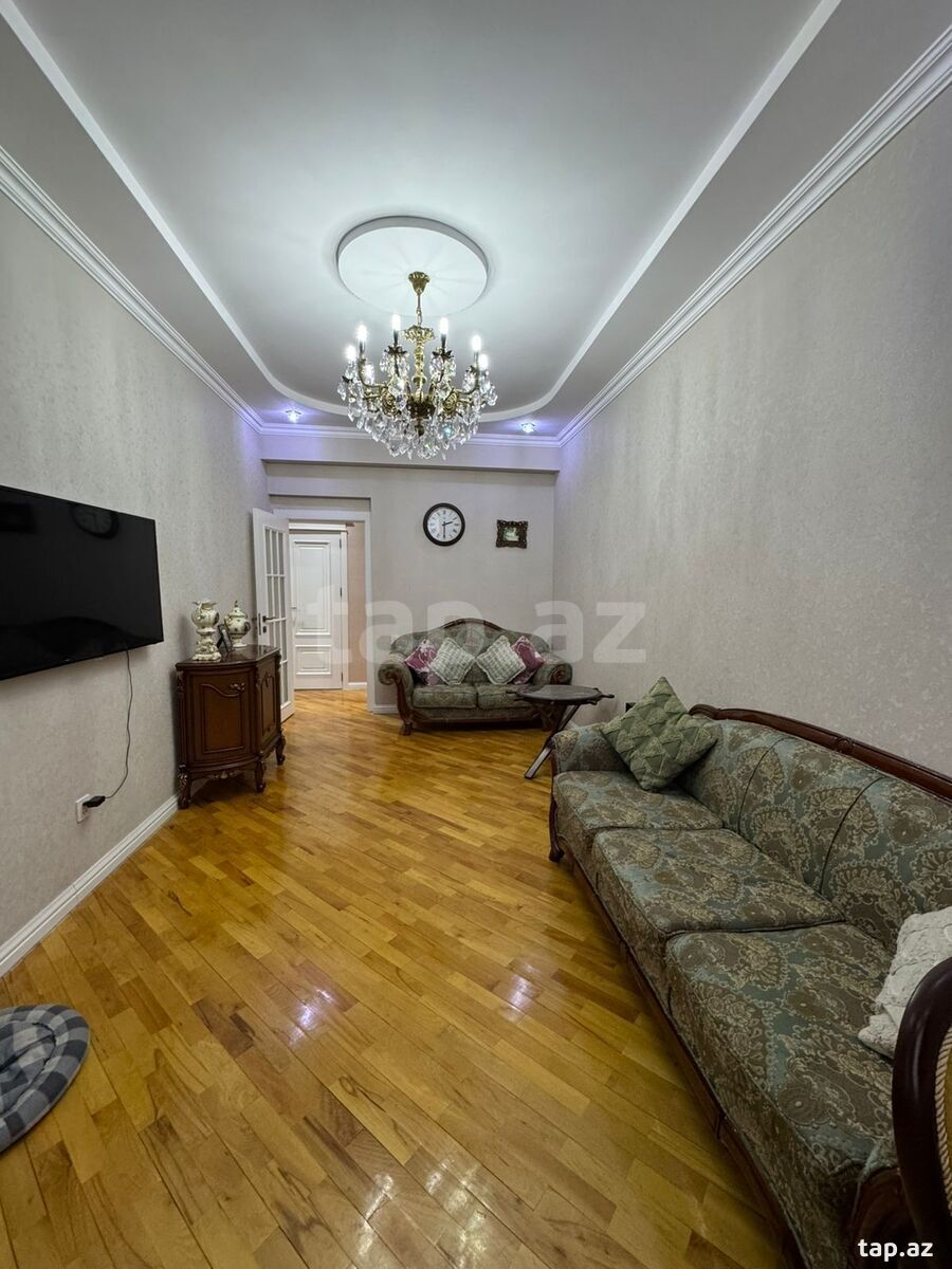Satılır 3 otaqlı yeni tikili 86 m²