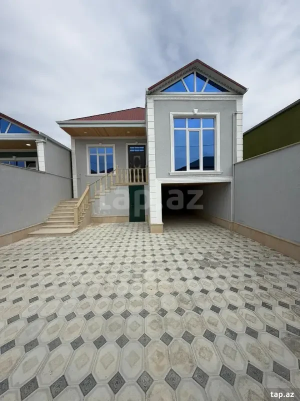 Satılır 3 otaqlı həyət evi 120 m²