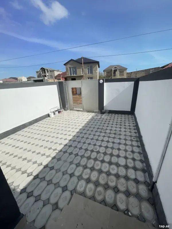 Satılır 2 otaqlı həyət evi 54 m²