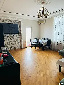 Kirayə verilir 3 otaqlı yeni tikili 140 m² — Bakı 3 otaq 140.00 m²