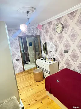 Satılır 4 otaqlı mənzil 130 m² — Bakı 4 otaq 130.00 m²