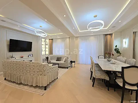 Satılır 4 otaqlı yeni tikili 179 m² — Bakı 4 otaq 179.00 m²