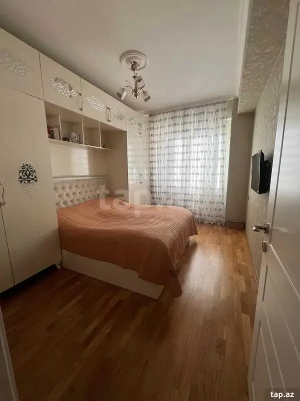Satılır 3 otaqlı yeni tikili 60 m²