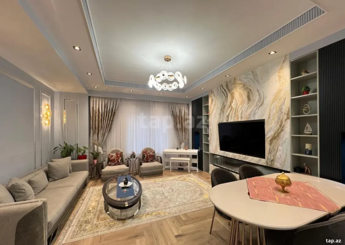 Satılır 4 otaqlı yeni tikili 132 m²