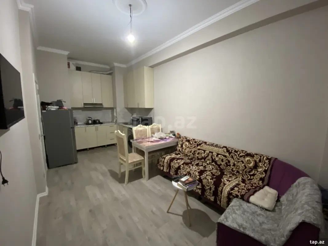 Kirayə verilir 2 otaqlı yeni tikili 50 m²