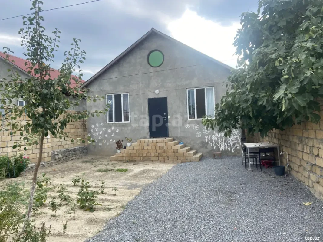 Satılır 3 otaqlı həyət evi 78 m²