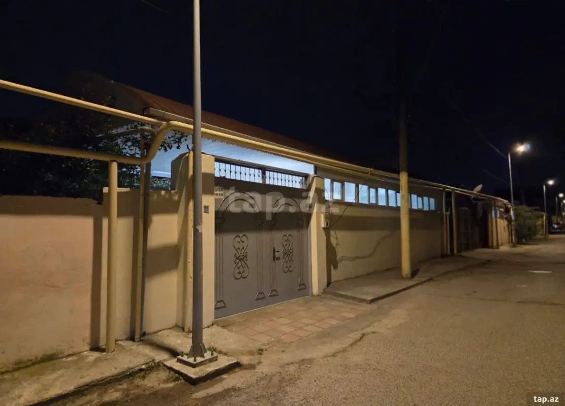 Satılır 5 otaqlı həyət evi 132 m²