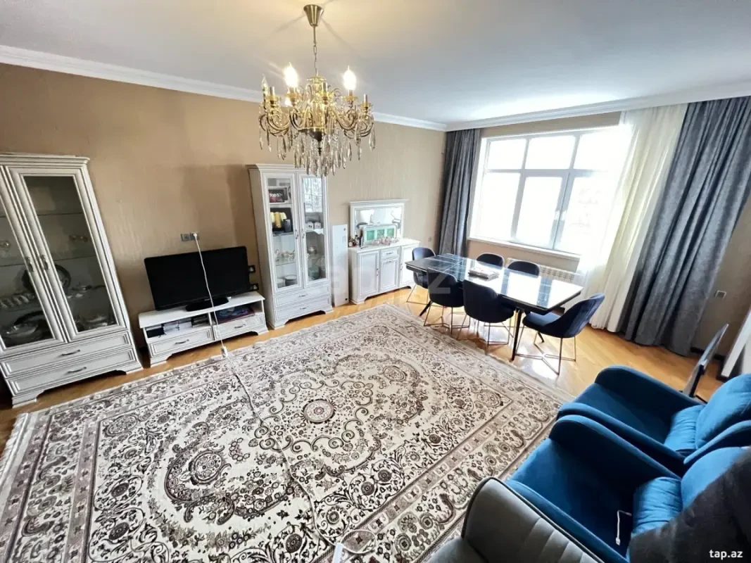 Satılır 3 otaqlı yeni tikili 147 m²