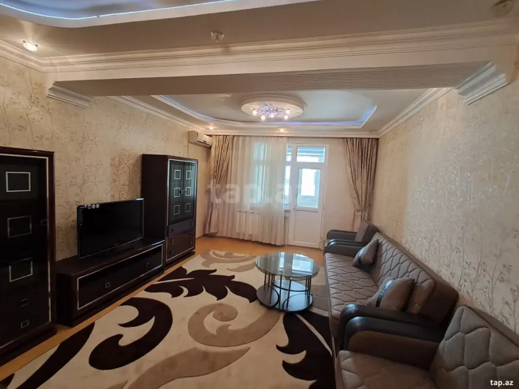 Satılır 3 otaqlı yeni tikili 86 m²