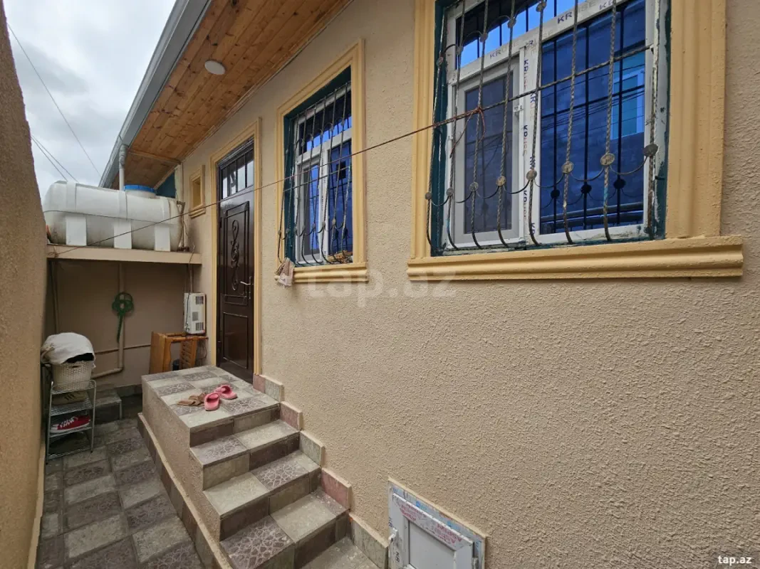Satılır 2 otaqlı həyət evi 50 m²