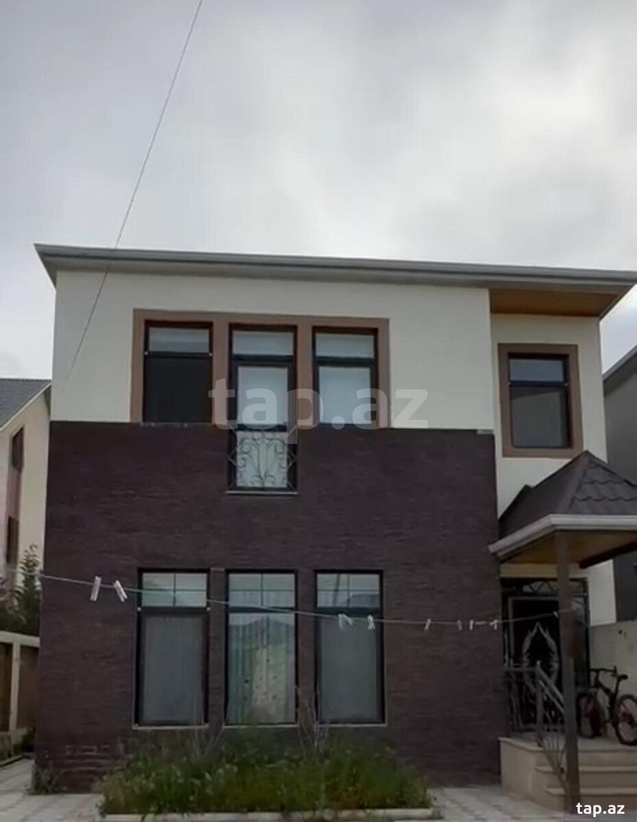 Satılır 5 otaqlı həyət evi 180 m²