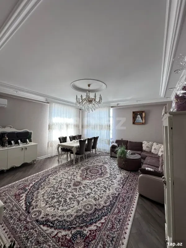 Satılır 4 otaqlı yeni tikili 125 m²