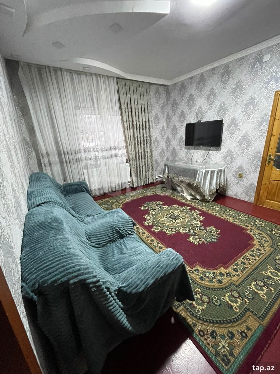Kirayə verilir 2 otaqlı həyət evi 70 m²