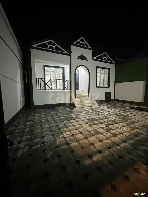 Satılır 4 otaqlı həyət evi 100 m²