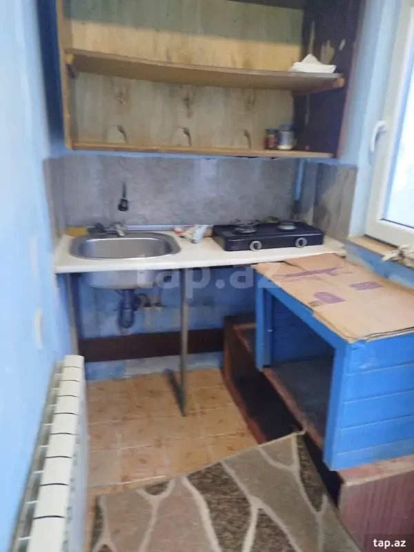 Kirayə verilir 1 otaqlı həyət evi 30 m²