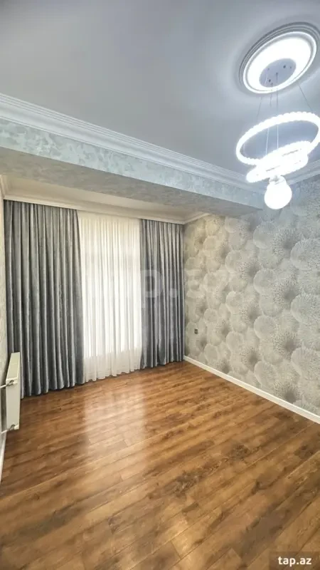 Satılır 3 otaqlı yeni tikili 100 m²