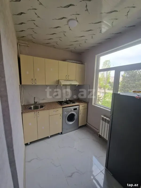 Kirayə verilir 2 otaqlı mənzil 50 m²