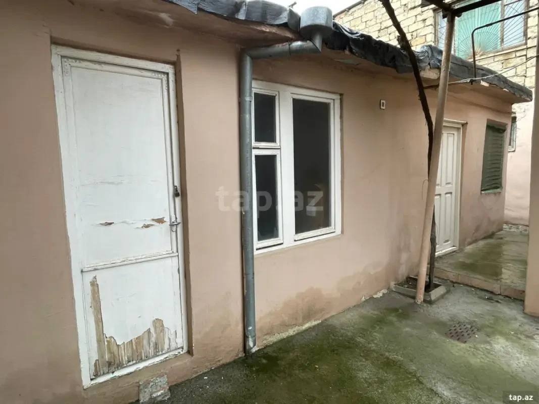 Satılır 5 otaqlı həyət evi 170 m²