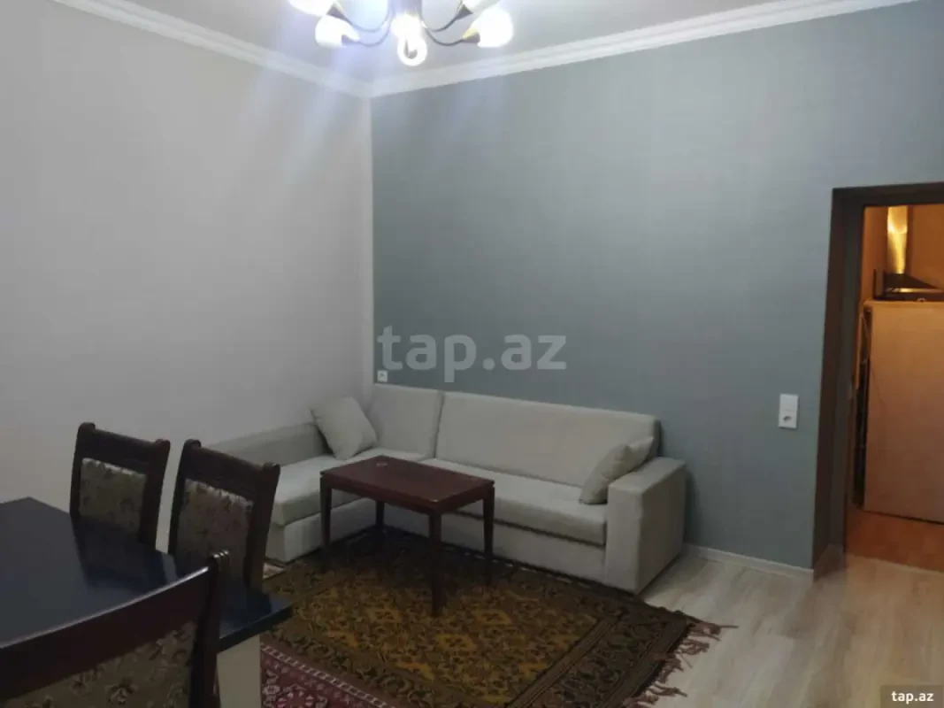 Kirayə verilir 2 otaqlı mənzil 50 m²