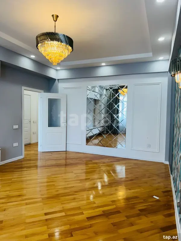 Satılır 3 otaqlı yeni tikili 113 m²