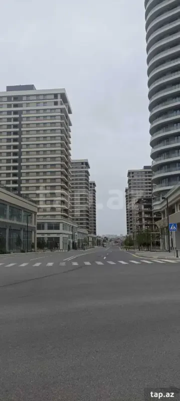 Satılır 3 otaqlı yeni tikili 157 m²