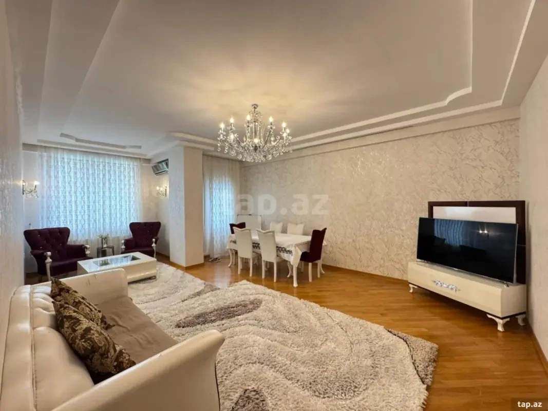 Satılır 4 otaqlı yeni tikili 155 m²
