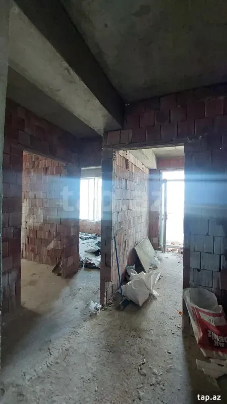 Satılır 2 otaqlı yeni tikili 62 m²