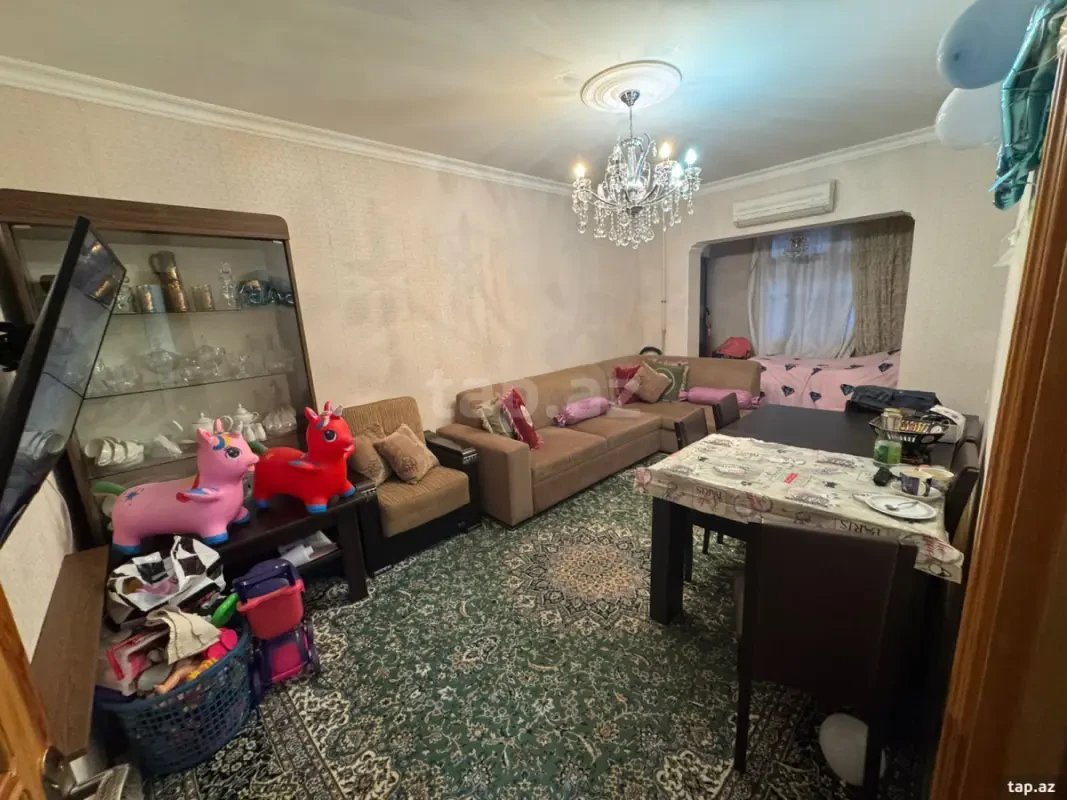 Satılır 3 otaqlı mənzil 80 m²