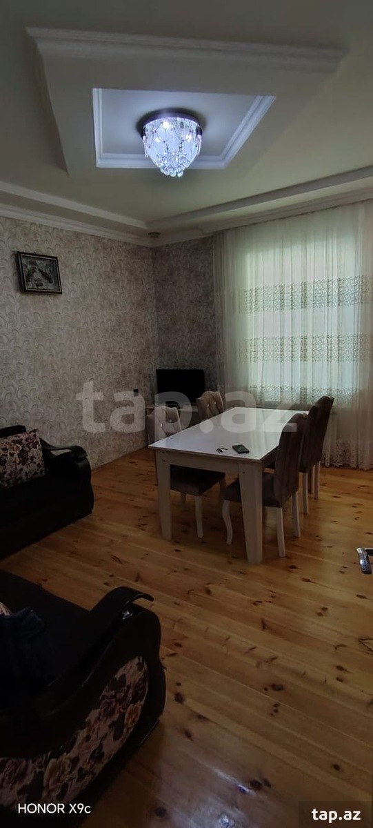 Satılır 4 otaqlı həyət evi 80 m²