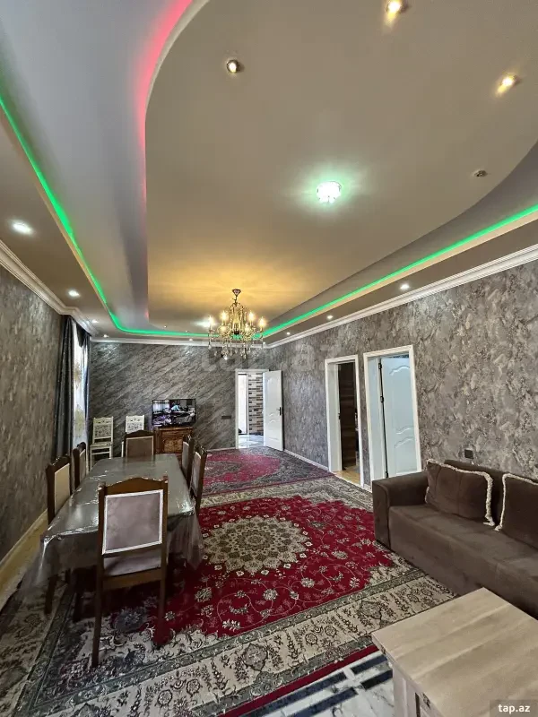 Satılır 3 otaqlı həyət evi 130 m²