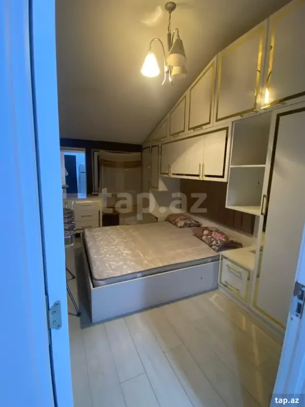 Kirayə verilir 2 otaqlı yeni tikili 45 m²