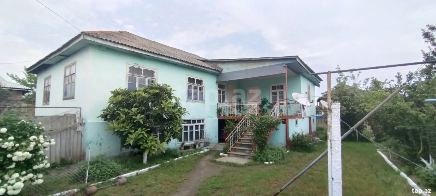 Satılır 3 otaqlı həyət evi 133.8 m²
