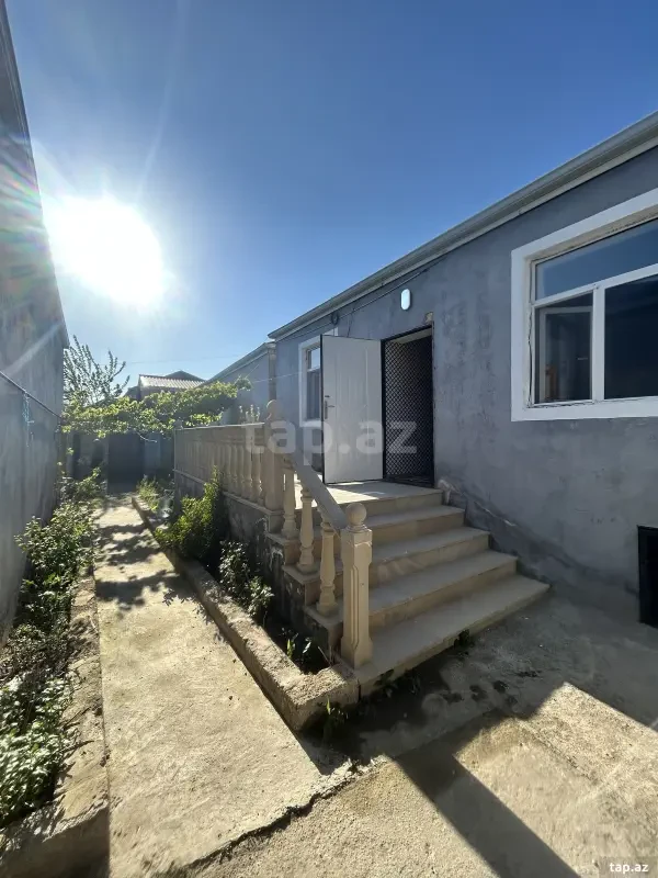 Satılır 3 otaqlı həyət evi 90 m²