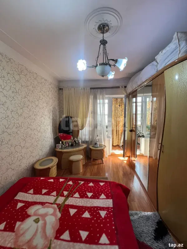 Satılır 3 otaqlı mənzil 80 m²