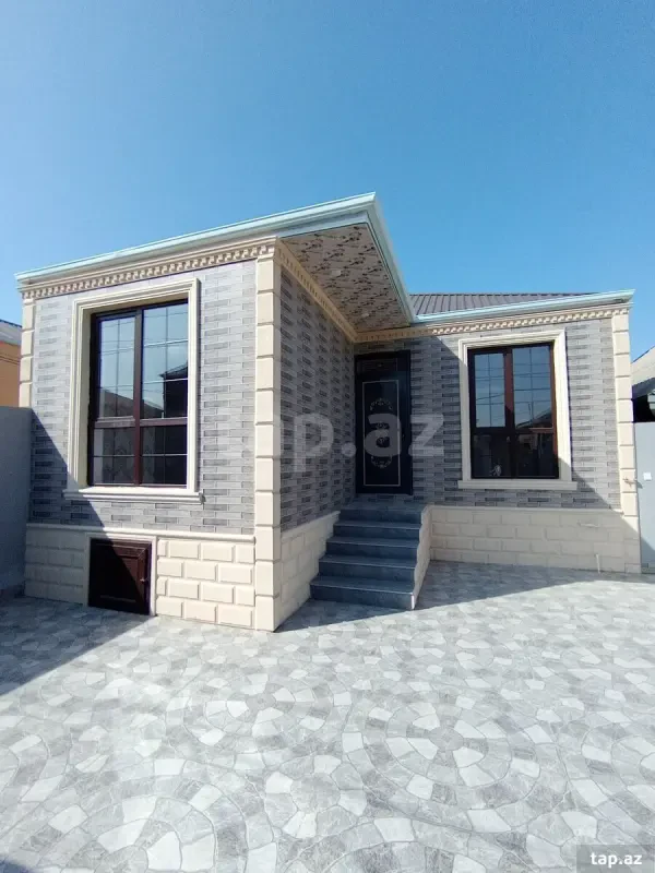 Satılır 4 otaqlı həyət evi 100 m²