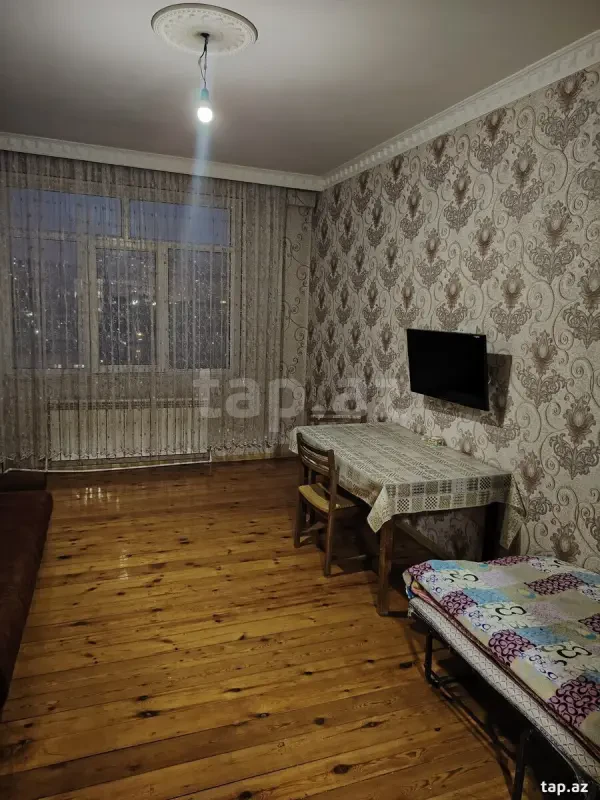Kirayə verilir 2 otaqlı yeni tikili 56 m²
