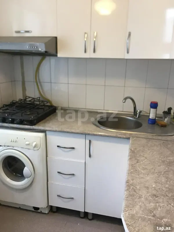 Kirayə verilir 1 otaqlı mənzil 38 m²