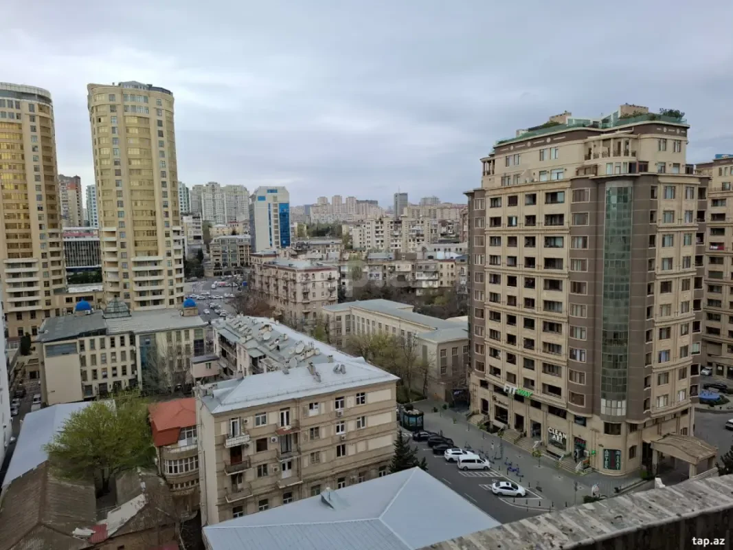 Kirayə verilir 2 otaqlı yeni tikili 100 m²