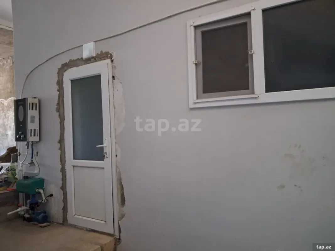 Kirayə verilir 2 otaqlı həyət evi 44 m²