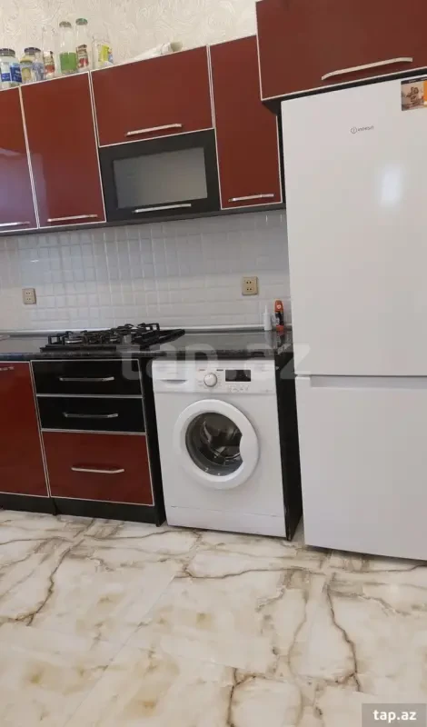 Kirayə verilir 2 otaqlı həyət evi 90 m²