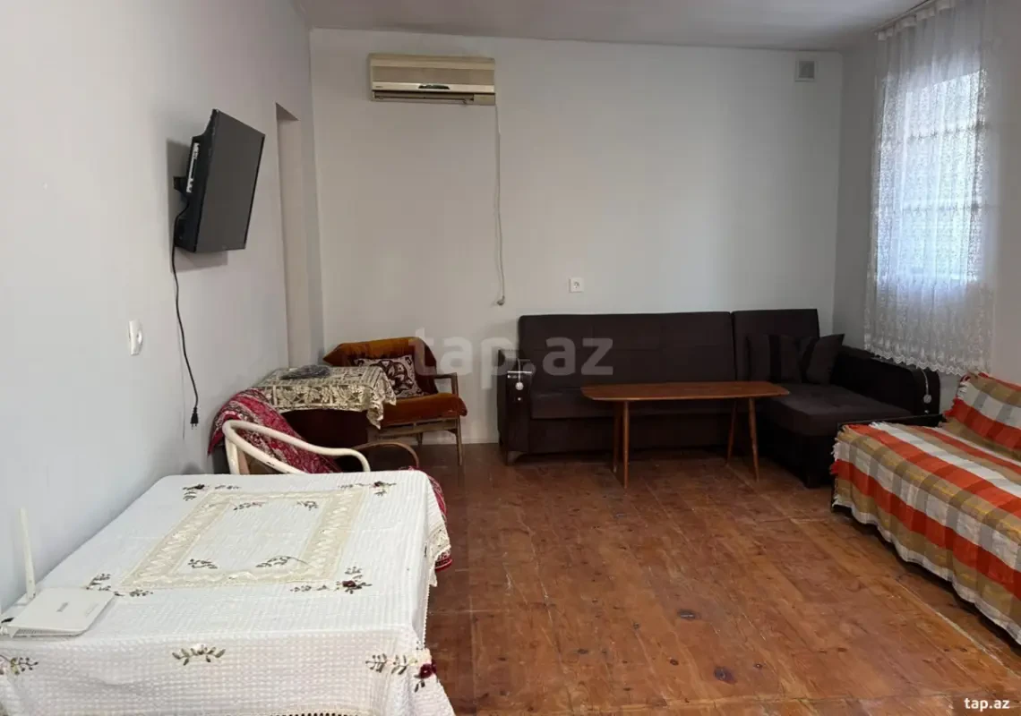 Kirayə verilir 3 otaqlı həyət evi 70 m²