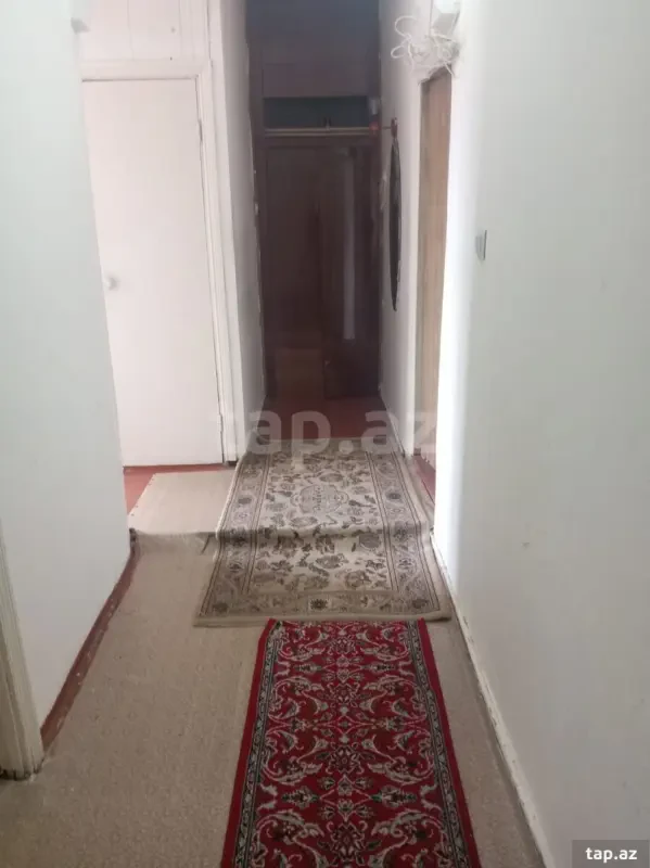 Kirayə verilir 2 otaqlı mənzil 70 m²