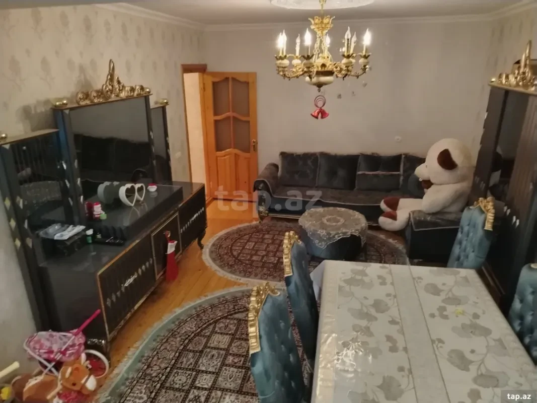 Satılır 2 otaqlı mənzil 68 m²