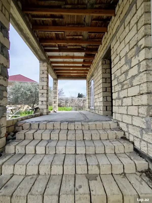 Satılır 4 otaqlı həyət evi 80 m²